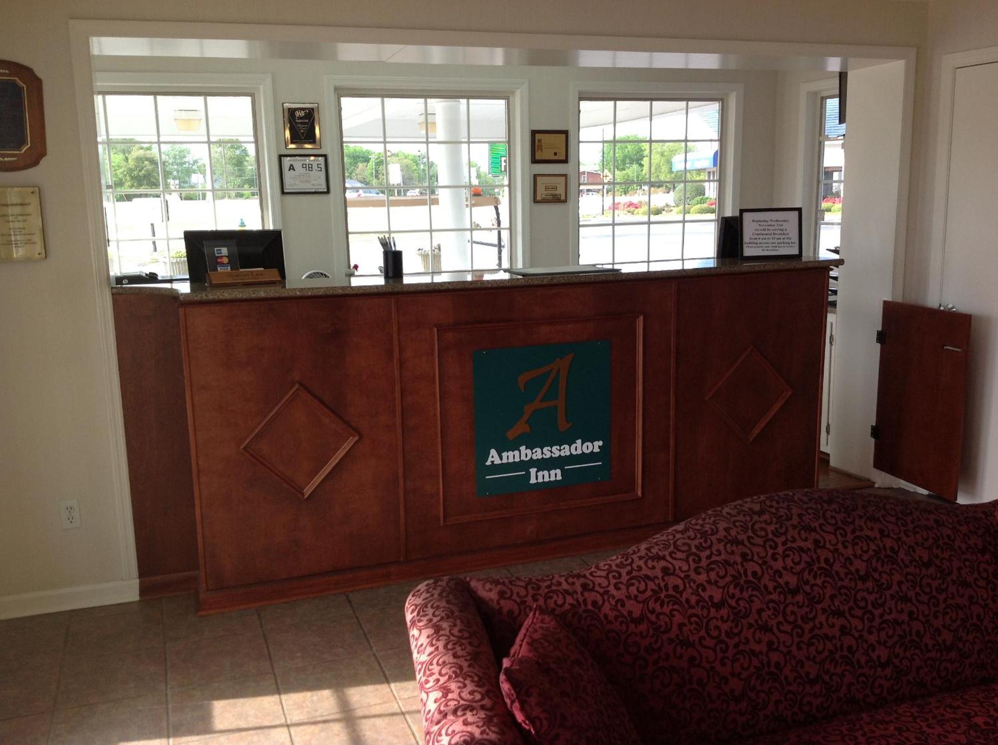 Motel Ambassador 2*